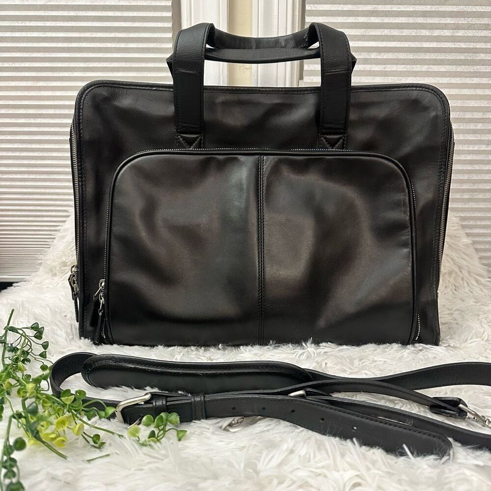 Levenger Black Leather 16” Slim Organizer‎ Briefcase Shoulder Hand Bag